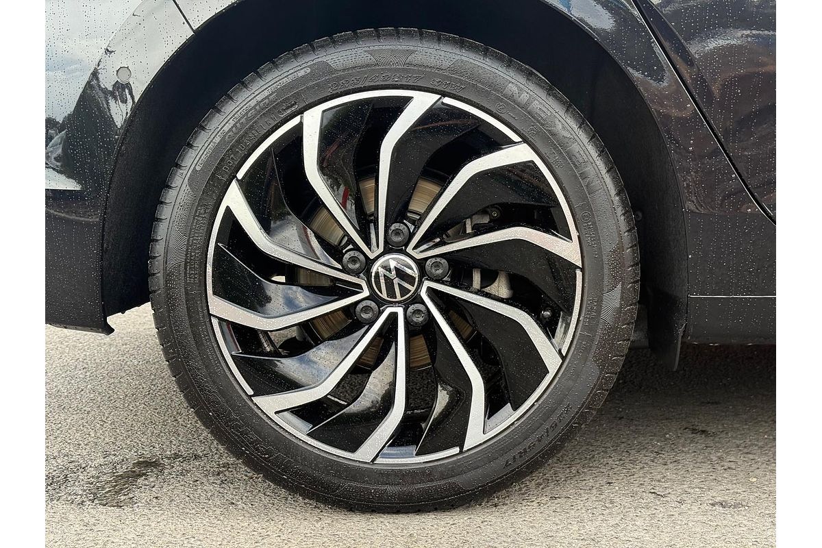 2023 Volkswagen Golf 110TSI Life 8