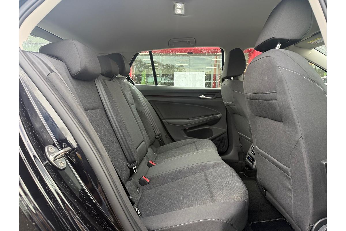 2023 Volkswagen Golf 110TSI Life 8