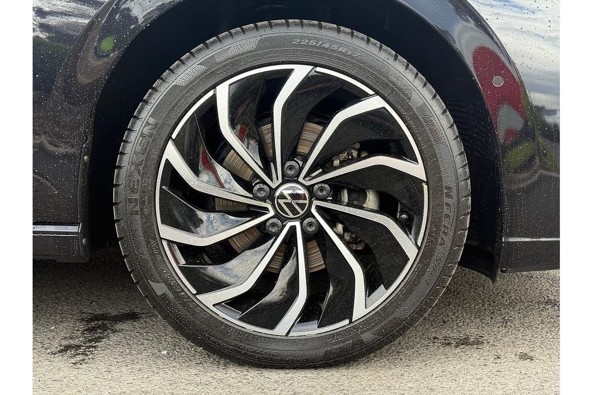 2023 Volkswagen Golf 110TSI Life 8