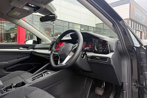 2023 Volkswagen Golf 110TSI Life 8