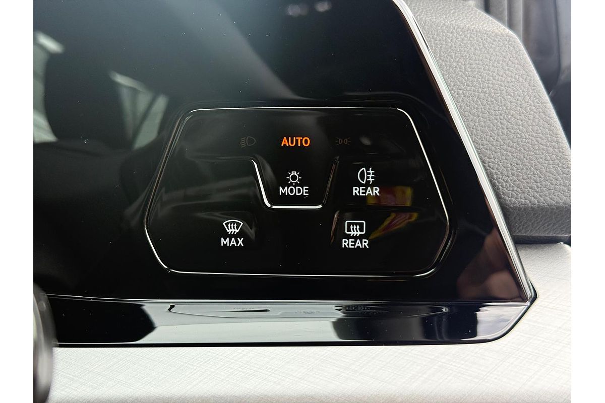 2023 Volkswagen Golf 110TSI Life 8