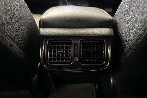 2023 Toyota Hilux Rogue GUN126R 4X4