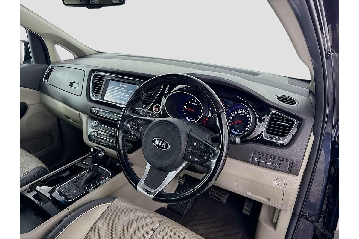 2016 Kia Carnival Platinum YP