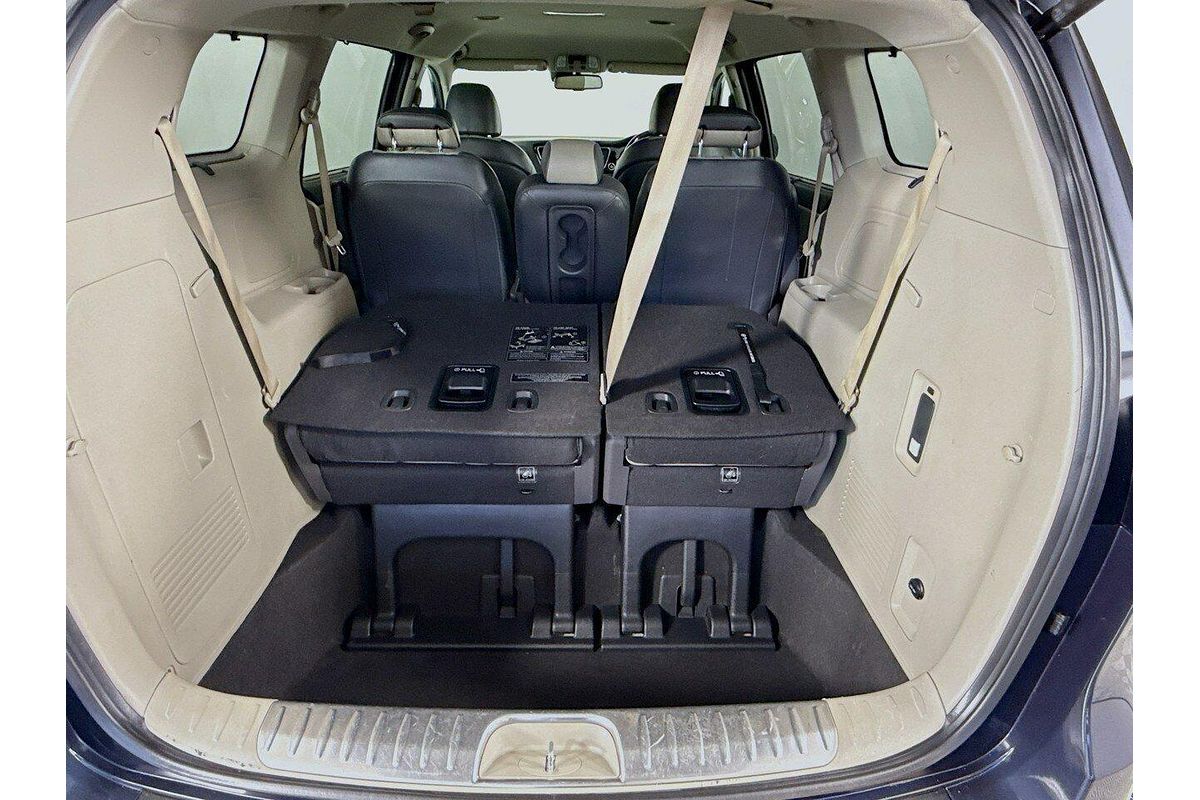 2016 Kia Carnival Platinum YP