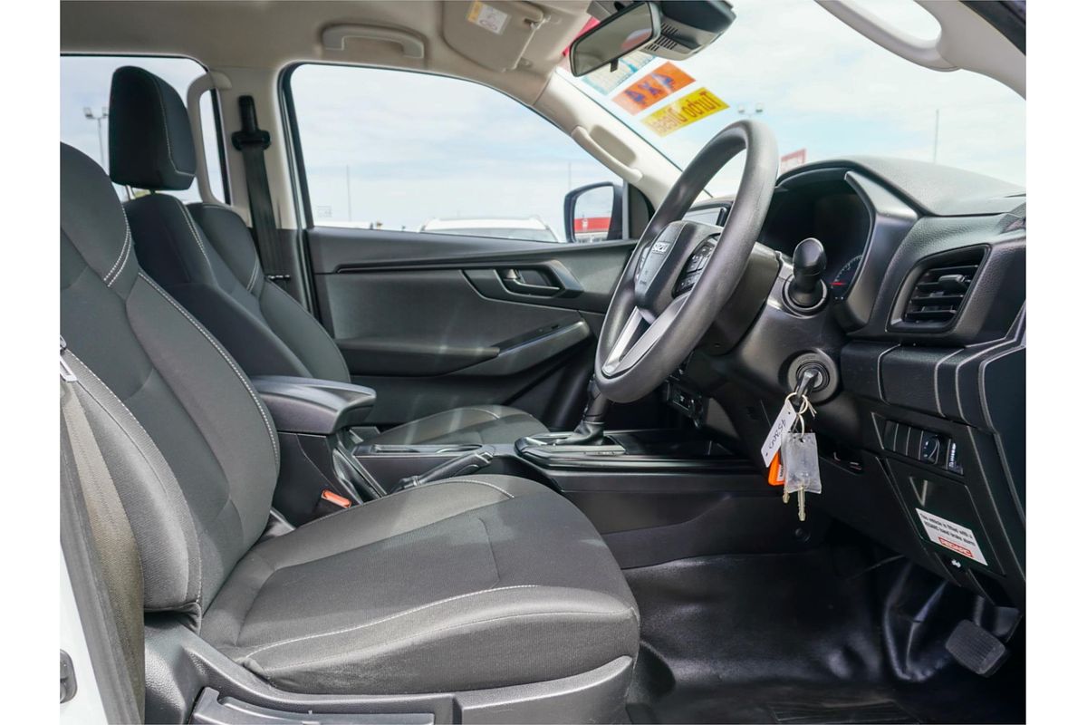 2022 Isuzu D-MAX SX 4X4