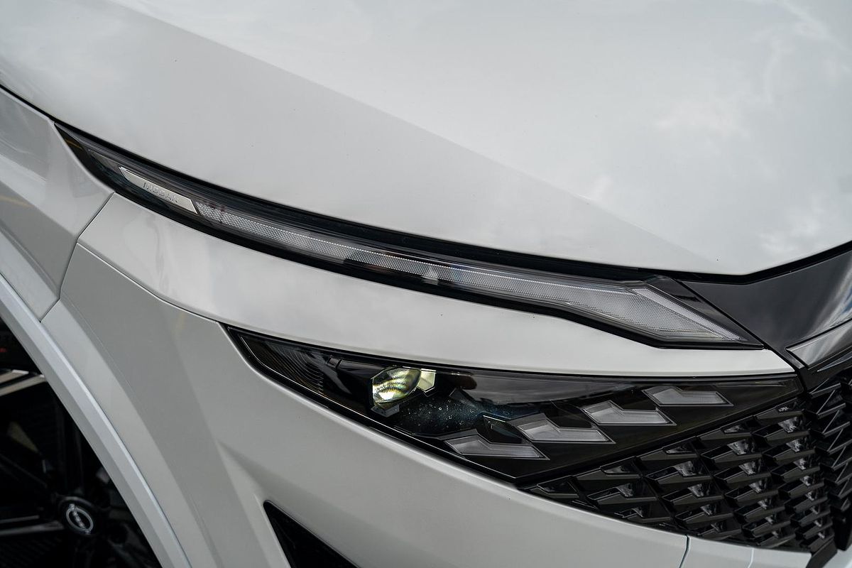 2025 Nissan QASHQAI N-DESIGN e-POWER J12