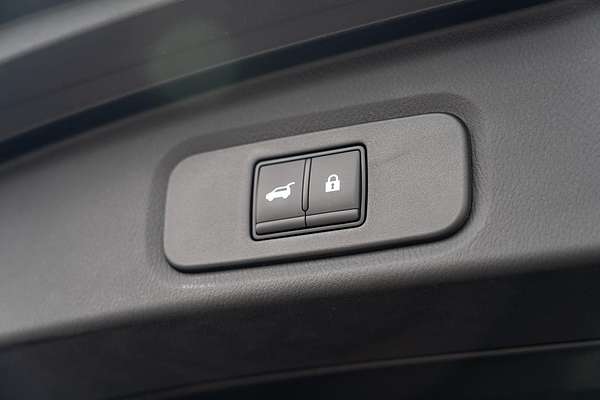 2025 Nissan QASHQAI N-DESIGN e-POWER J12