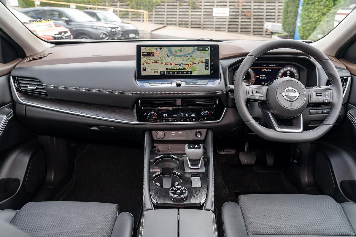 2025 Nissan X-TRAIL N-TREK T33