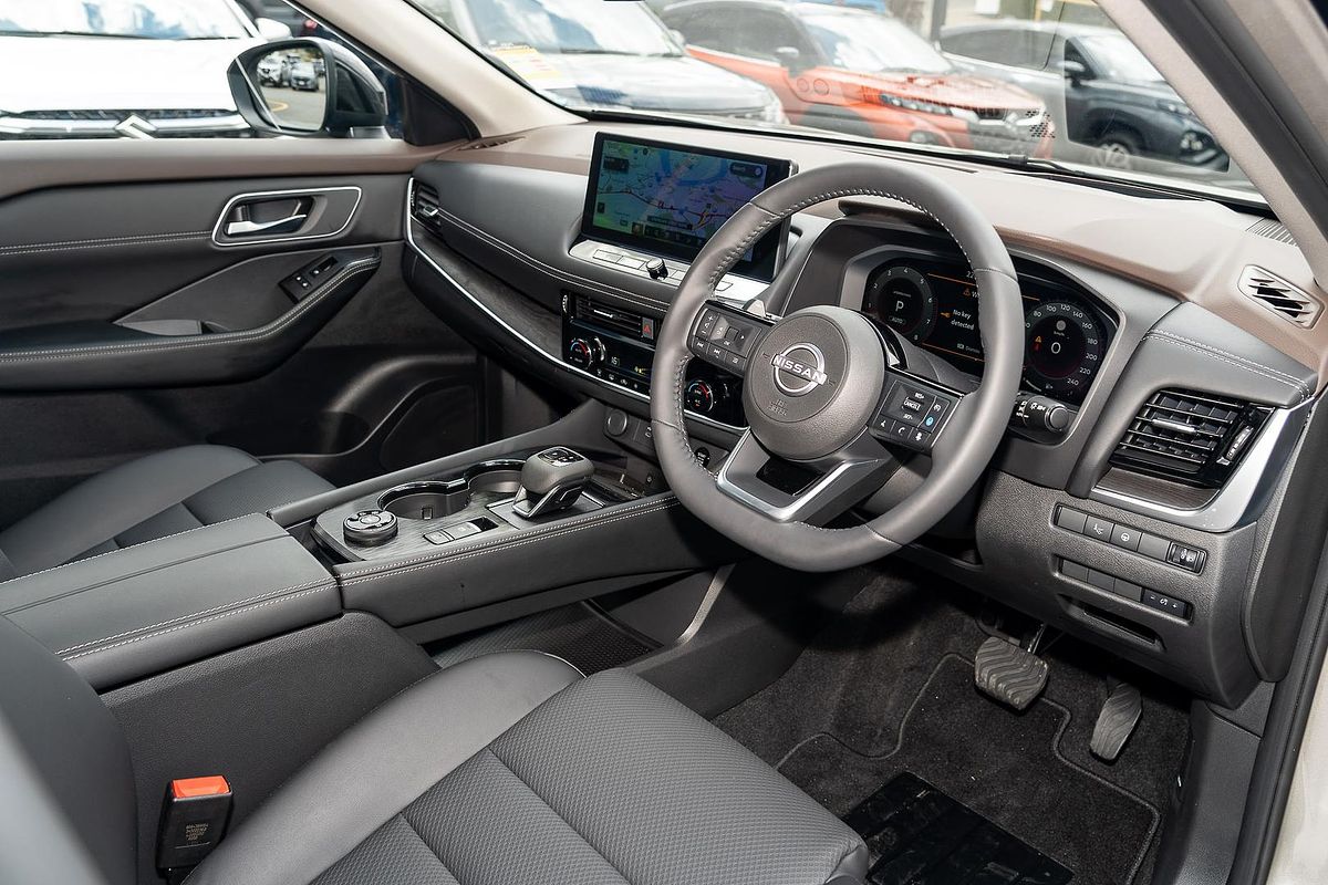 2025 Nissan X-TRAIL N-TREK T33