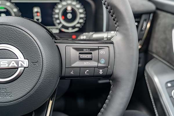 2025 Nissan QASHQAI N-DESIGN e-POWER J12