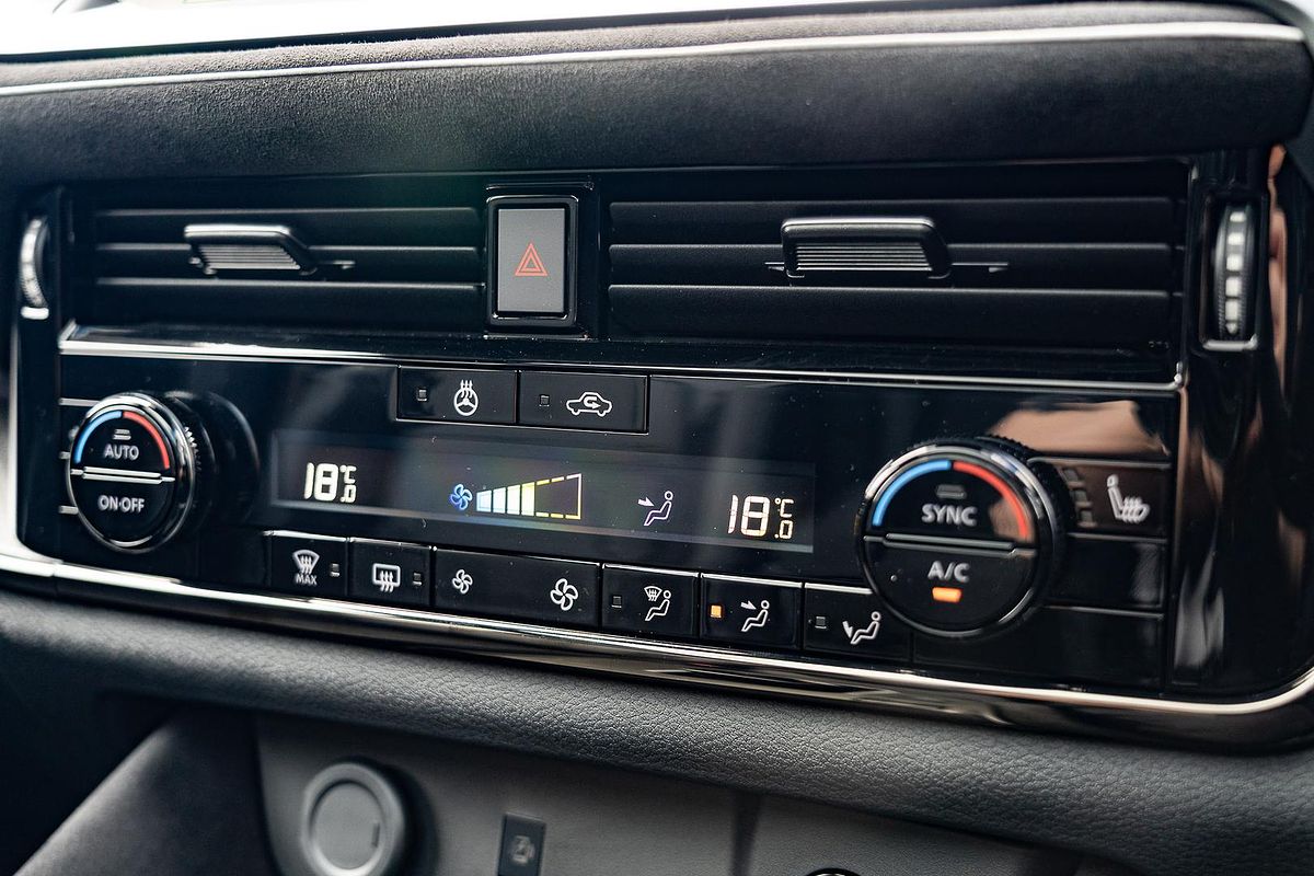 2025 Nissan QASHQAI N-DESIGN e-POWER J12