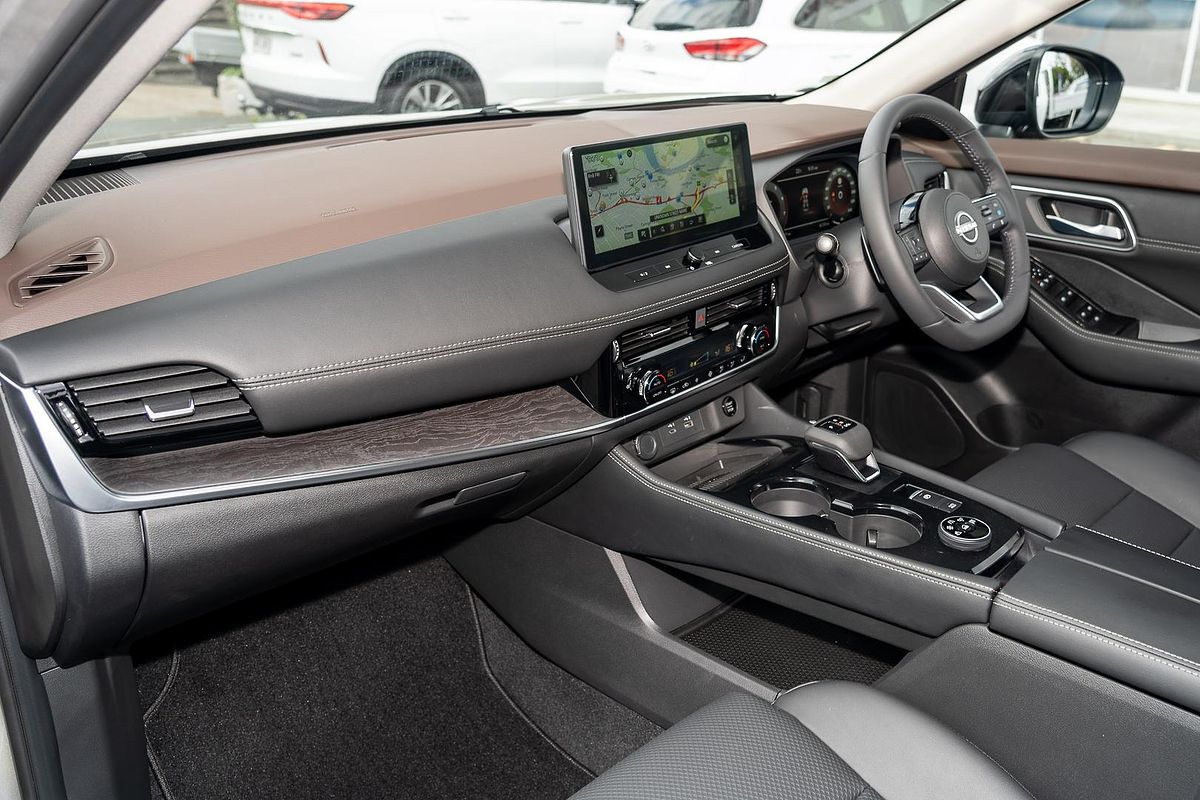 2025 Nissan X-TRAIL N-TREK T33