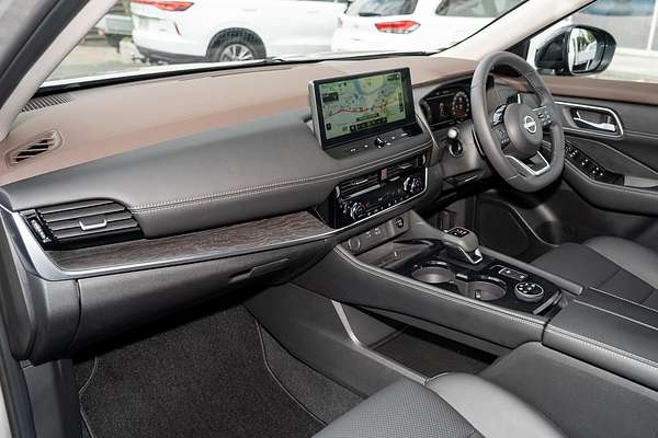 2025 Nissan X-TRAIL N-TREK T33