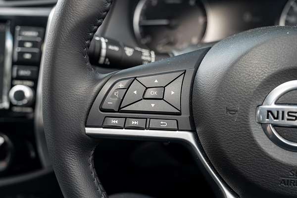 2024 Nissan Navara ST D23 4X4