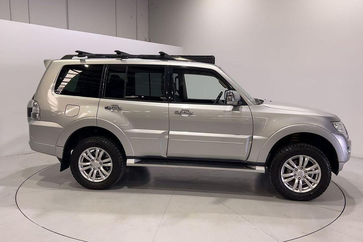 2020 Mitsubishi Pajero GLS NX