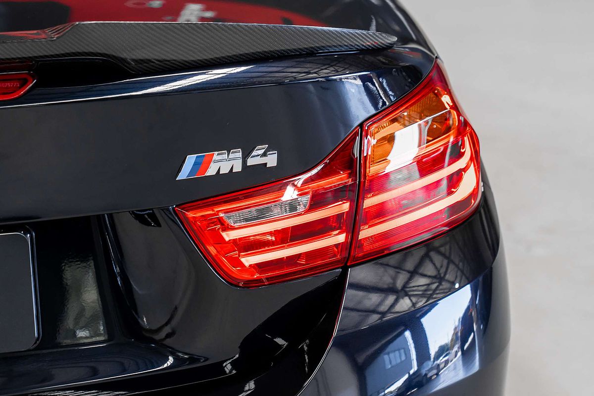 2016 BMW M4  F83