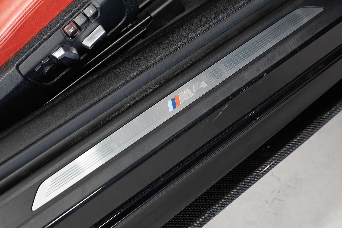 2016 BMW M4  F83