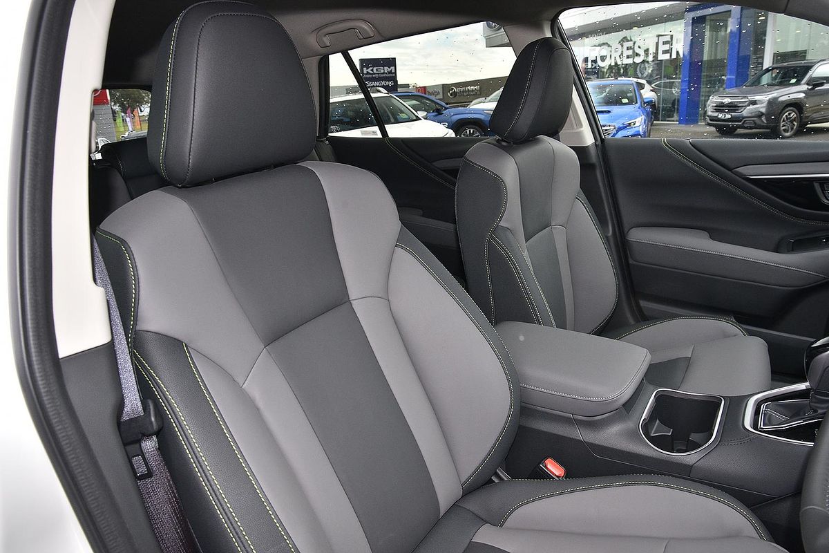 2025 Subaru Outback AWD Sport 6GEN