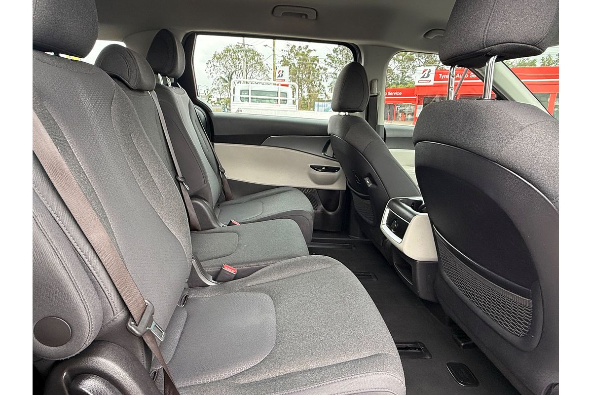 2022 Kia Carnival S KA4