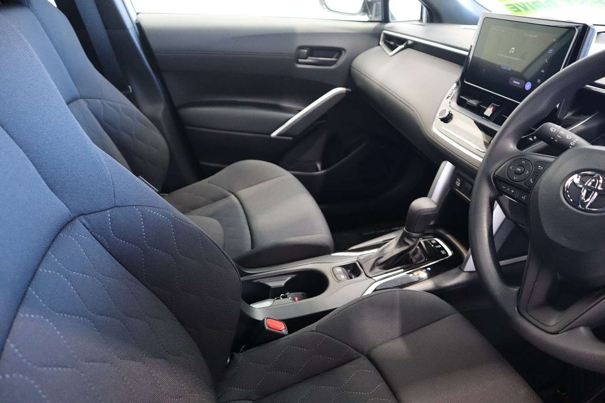 2023 Toyota Corolla Cross GX MXGH10R
