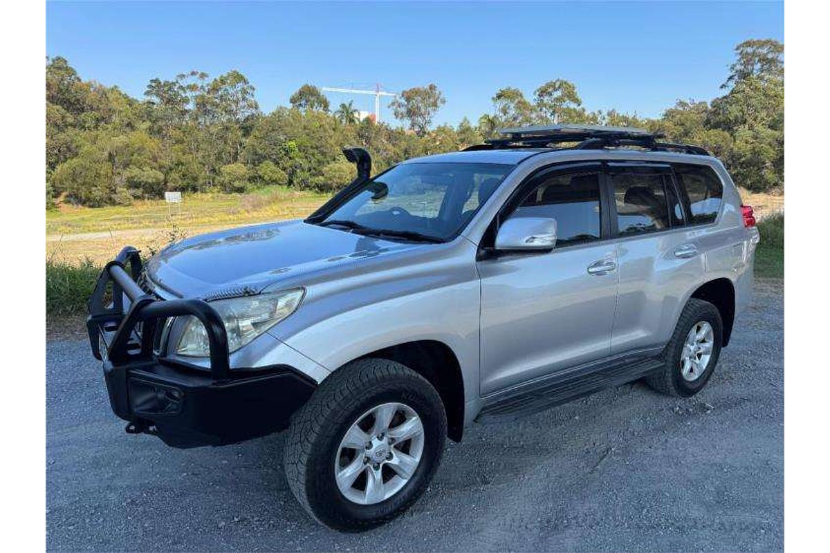 2010 Toyota Landcruiser GXL VDJ200R