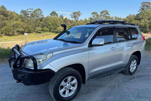 2010 Toyota Landcruiser GXL VDJ200R