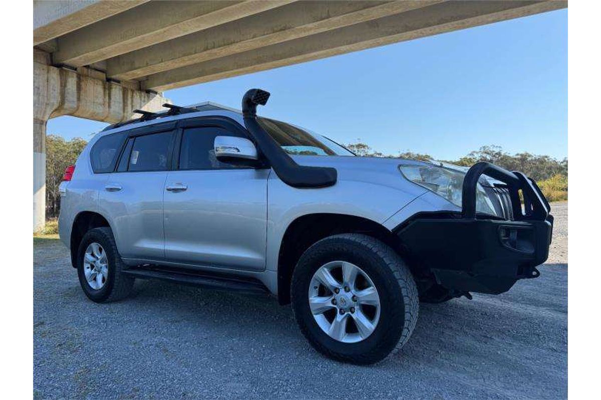 2010 Toyota Landcruiser GXL VDJ200R