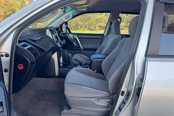 2010 Toyota Landcruiser GXL VDJ200R