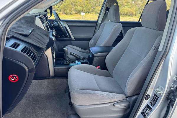 2010 Toyota Landcruiser GXL VDJ200R