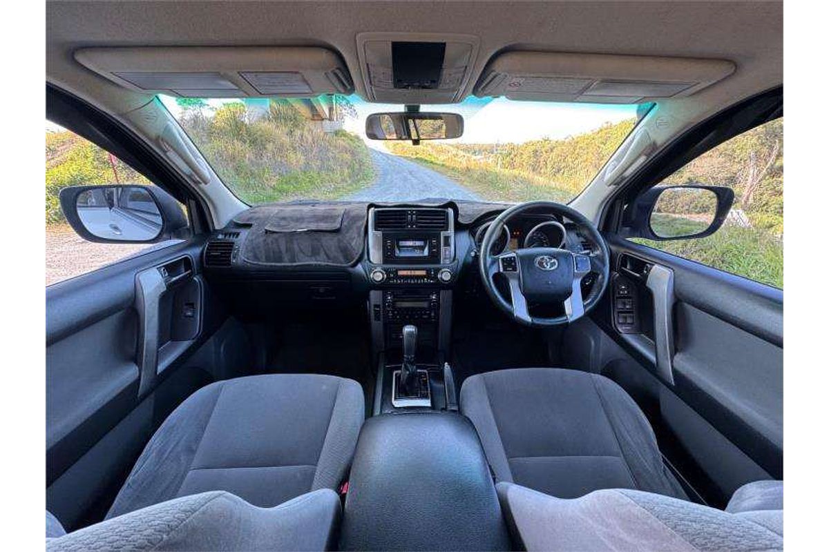 2010 Toyota Landcruiser GXL VDJ200R