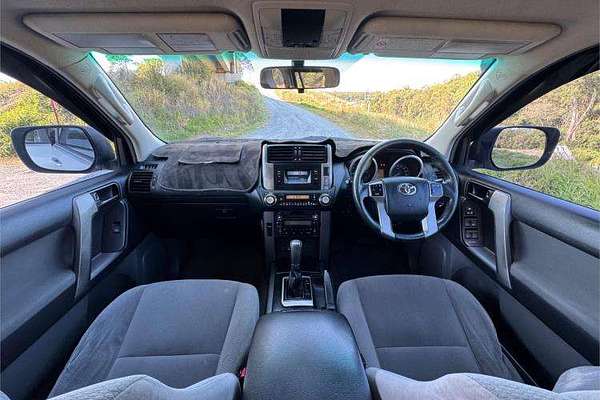 2010 Toyota Landcruiser GXL VDJ200R