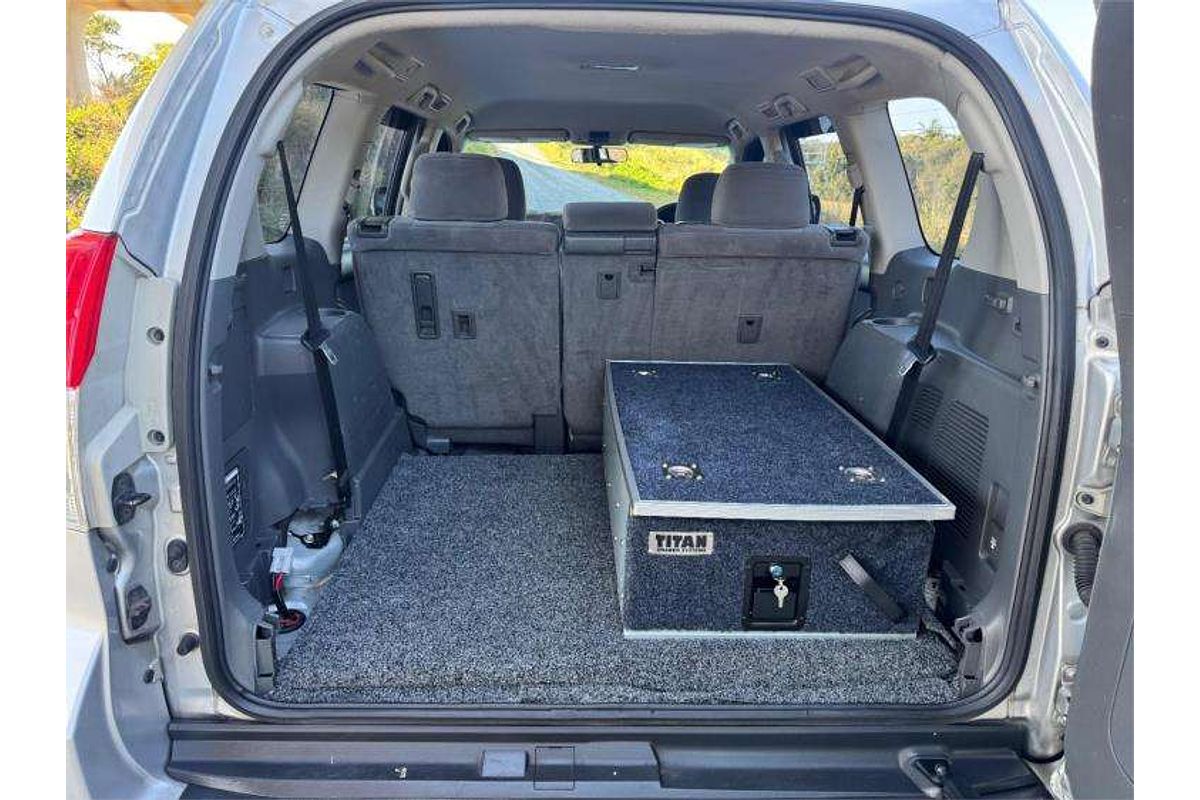 2010 Toyota Landcruiser GXL VDJ200R