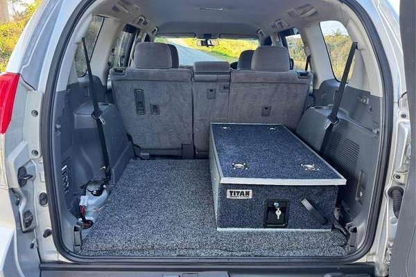 2010 Toyota Landcruiser GXL VDJ200R