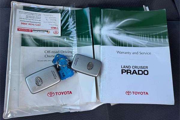 2010 Toyota Landcruiser GXL VDJ200R