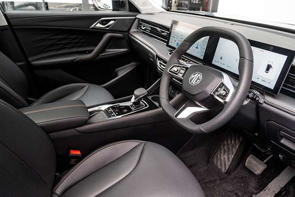 2025 MG HS Super Hybrid Essence AS33P