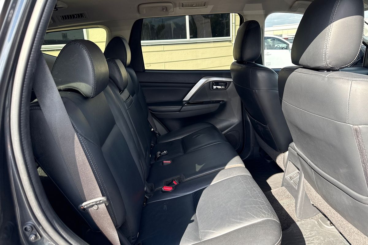 2022 Mitsubishi Pajero Sport GLS QF