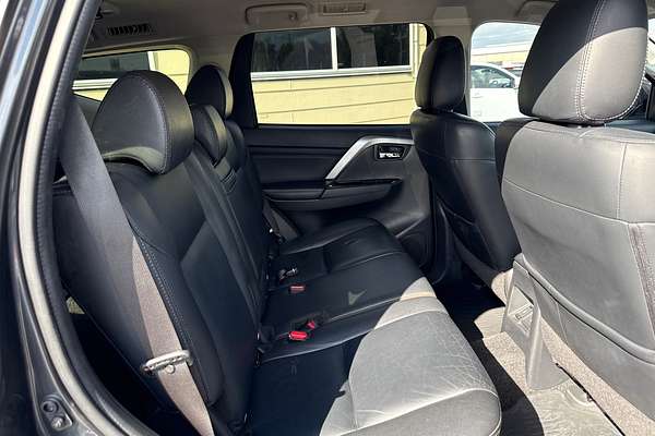 2022 Mitsubishi Pajero Sport GLS QF