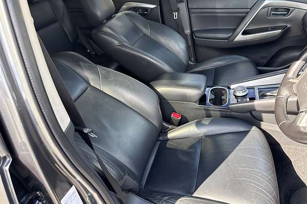 2022 Mitsubishi Pajero Sport GLS QF