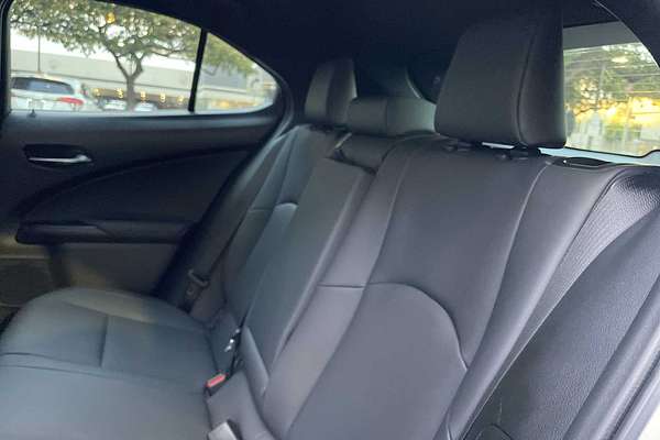 2024 Lexus UX UX 250h Premium