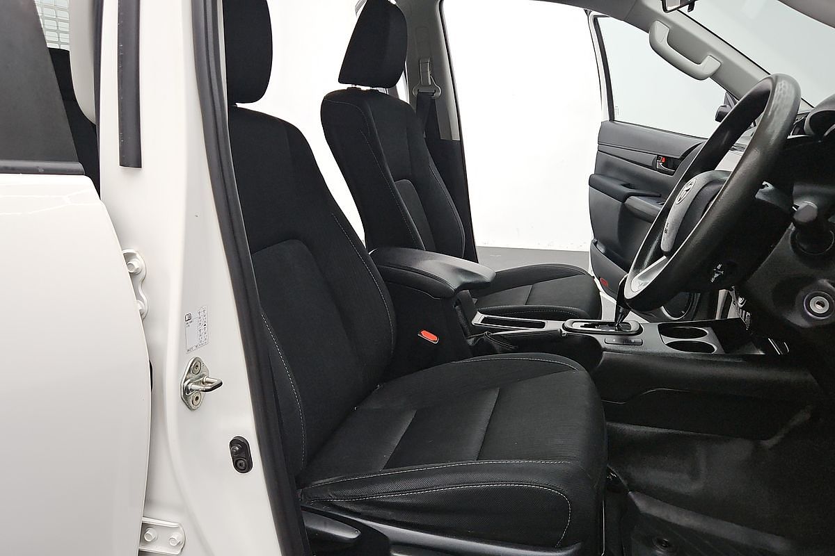 2022 Toyota Hilux SR GUN126R 4X4