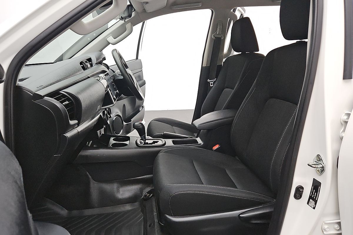 2022 Toyota Hilux SR GUN126R 4X4