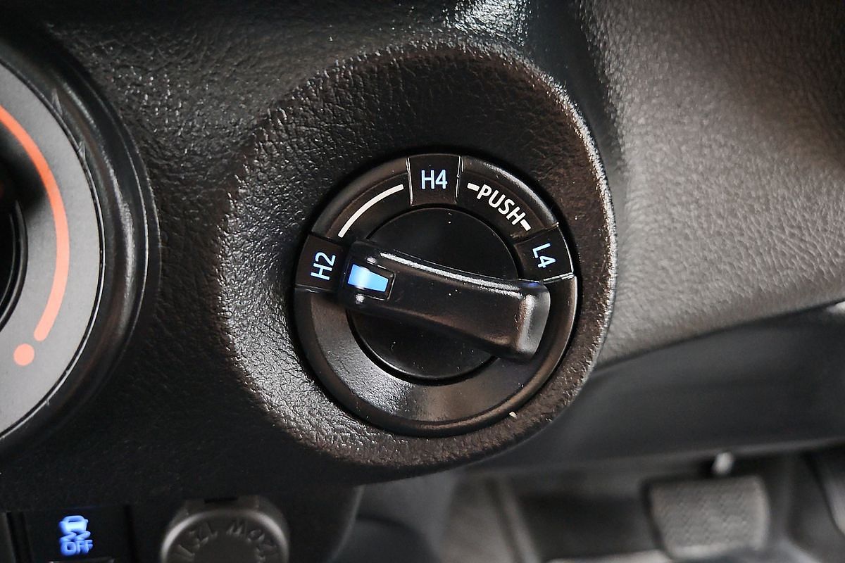 2022 Toyota Hilux SR GUN126R 4X4