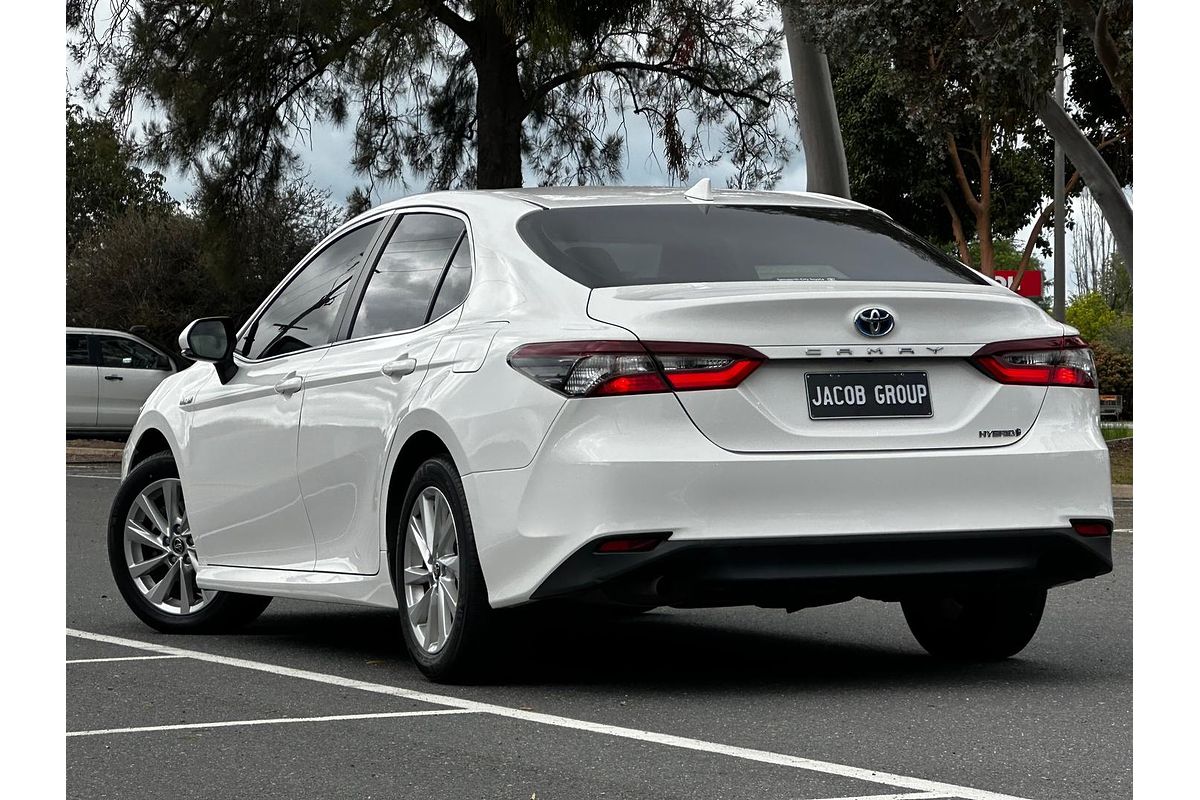 2021 Toyota Camry Ascent AXVH70R