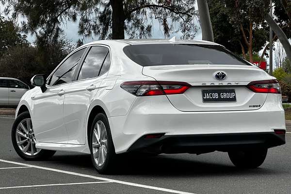 2021 Toyota Camry Ascent AXVH70R