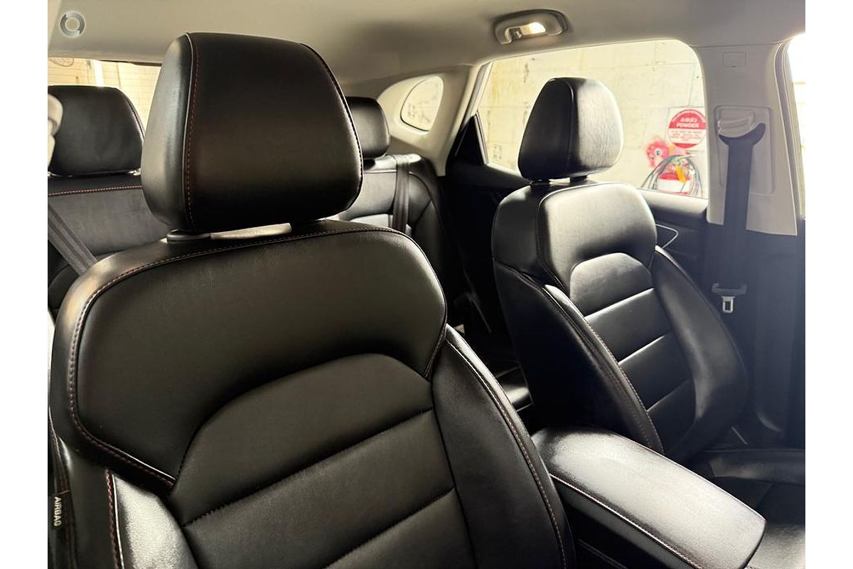 2022 MG HS Vibe SAS23