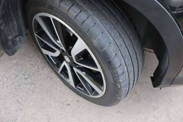 2015 Nissan QASHQAI Ti J11