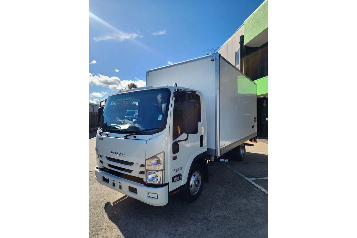 2021 Isuzu NNR 45-150