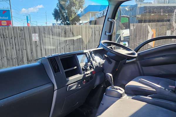 2021 Isuzu NNR 45-150