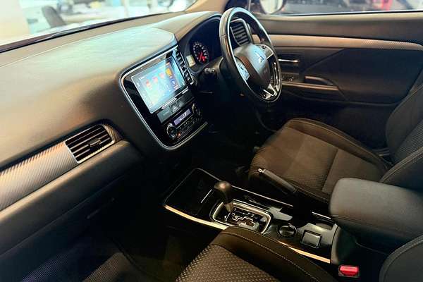 2017 Mitsubishi Outlander LS ZK