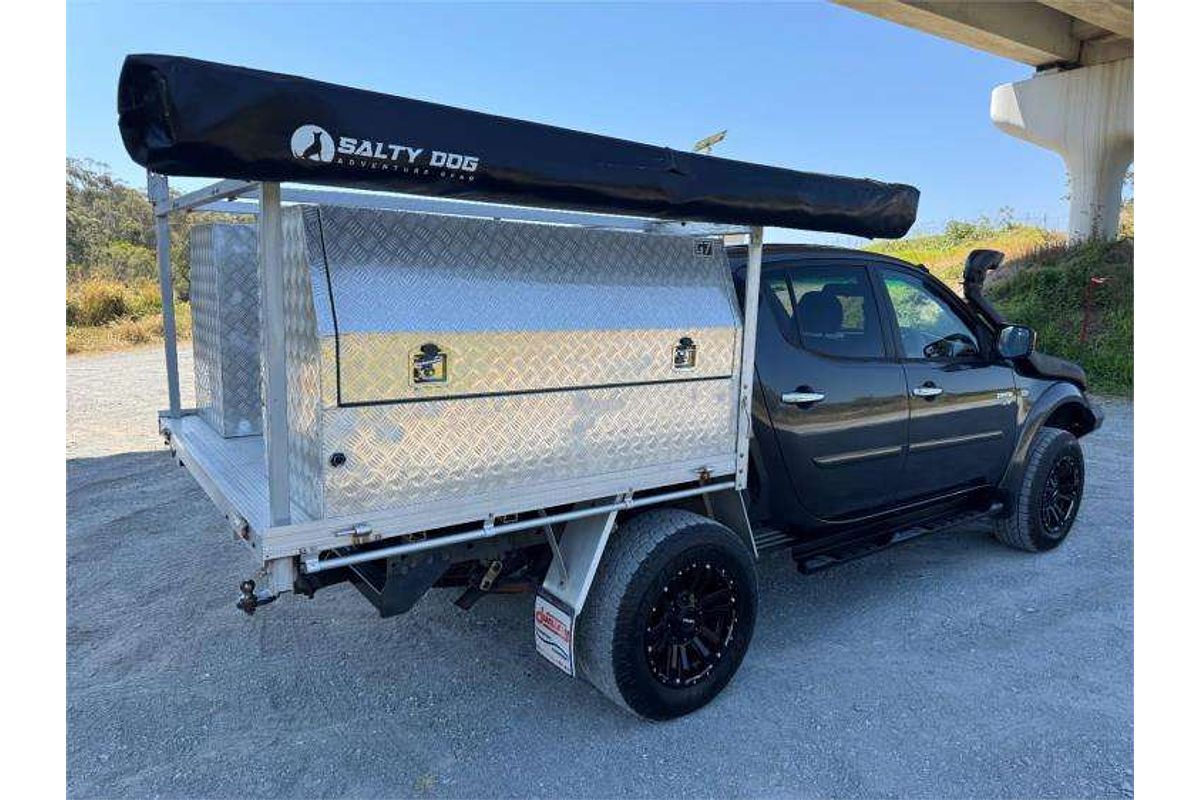 2011 Mitsubishi Triton GLX-R MN 4X4